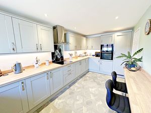 Kitchen- click for photo gallery